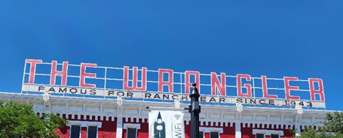 Downtown Cheyenne - Horse Palace Gaming & OTB