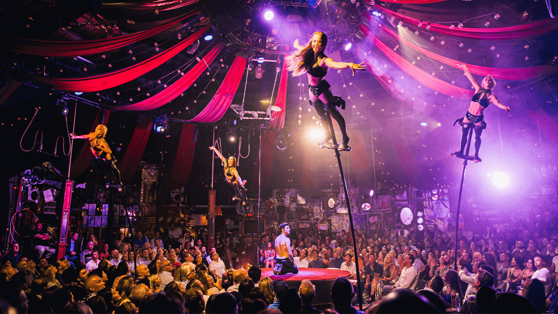 Absinthe Show, the Caesars Palace